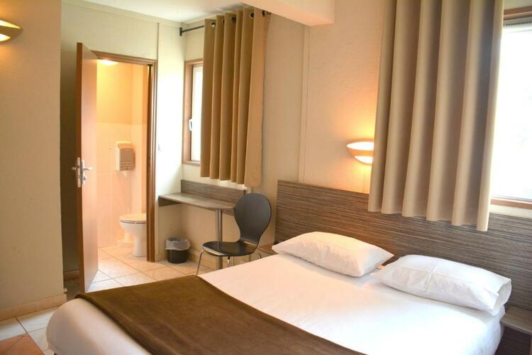 Chambres pour groupes à partir de 75 € pour 4 personnes à Carcassonne